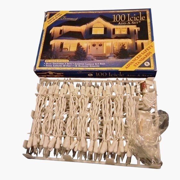 Icicle String Lights 100  White Wire Clear Bulbs Outdoor Indoor 10 Ft - Picture 1 of 10